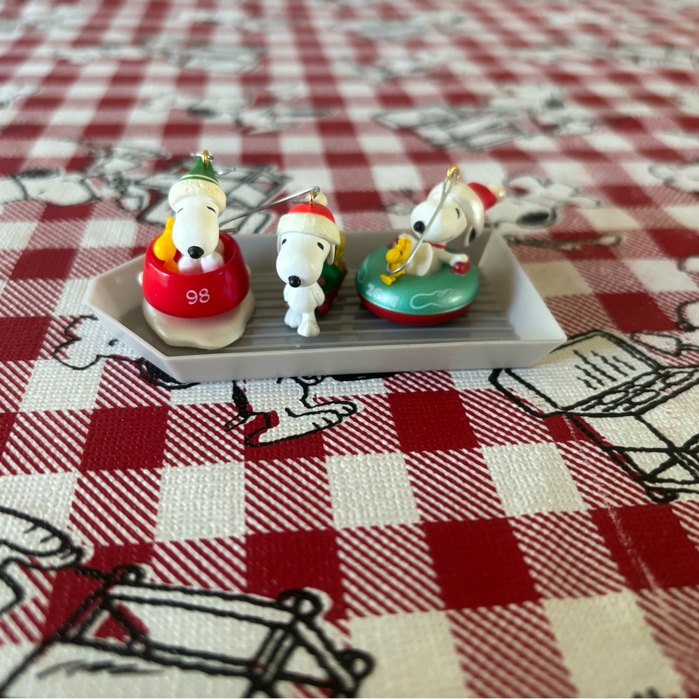 Peanuts Snoopy Holiday Ornament Trio - White, Red, Green